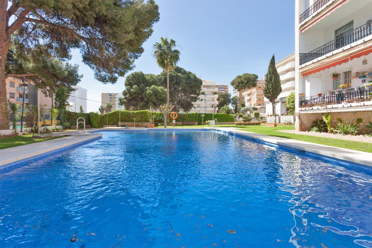 Apartment With Sea View Benalmadena Ngoại thất bức ảnh